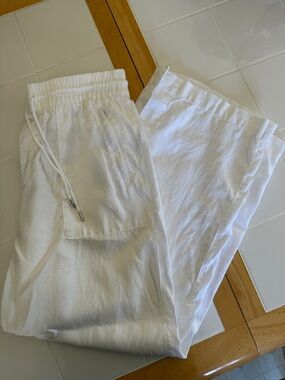 Athleta Women’s Retreat Linen High Rise Wide Leg Pant